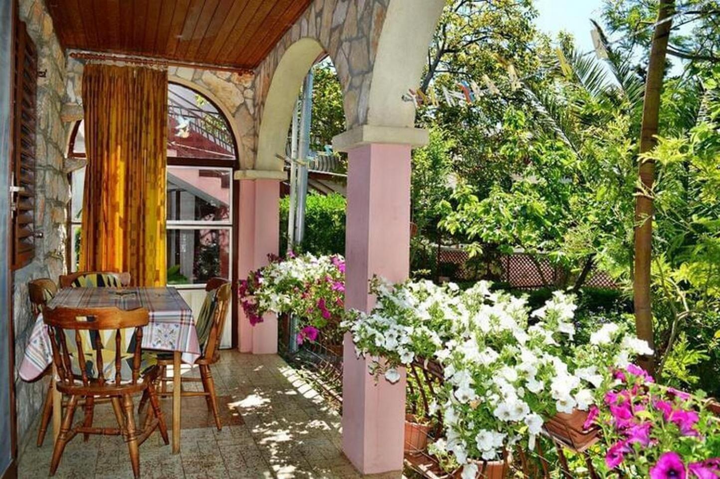 Apartments Pavlina ستاريغغاد باكلينتسا المظهر الخارجي الصورة